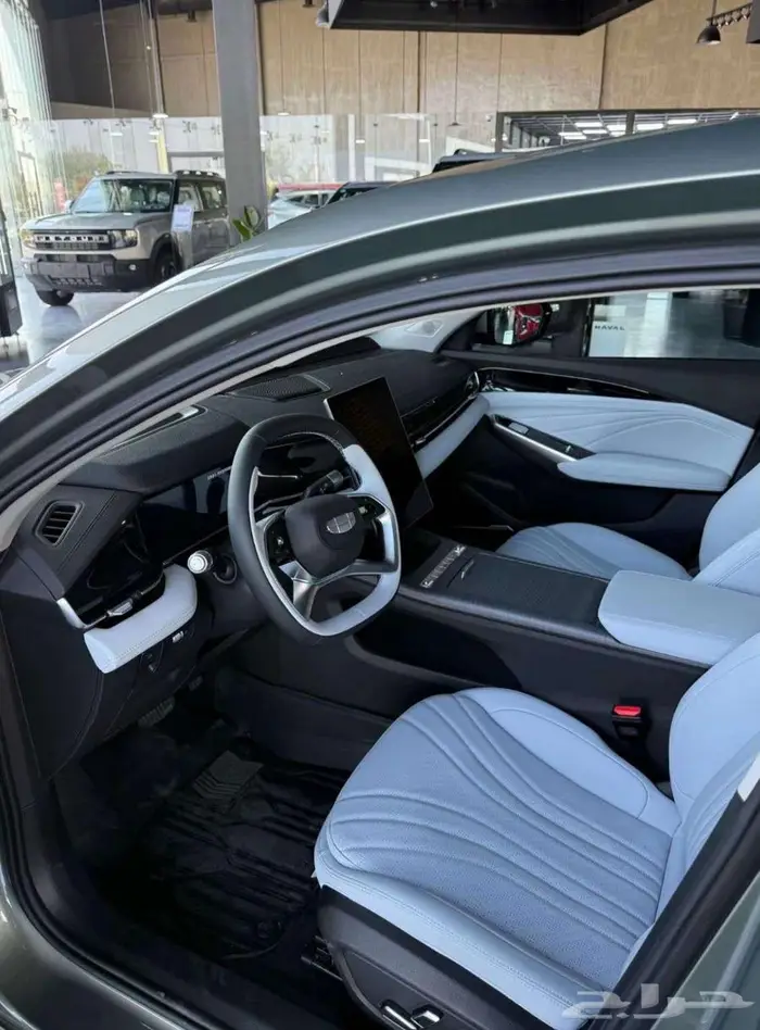 جيلي بريفيس 2025 استندر و فل اقل الاسعار كاش وتقسيط 3