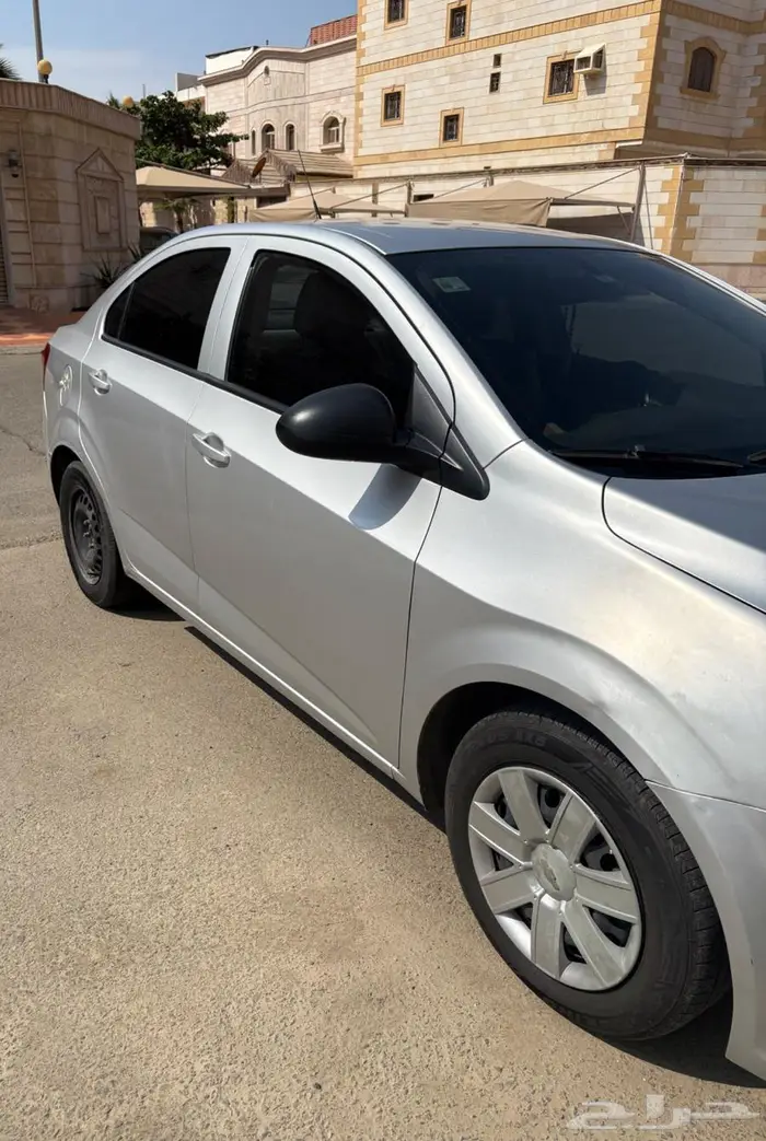 شفرولية افيو 2017 ممشى قليل نظيفه 5