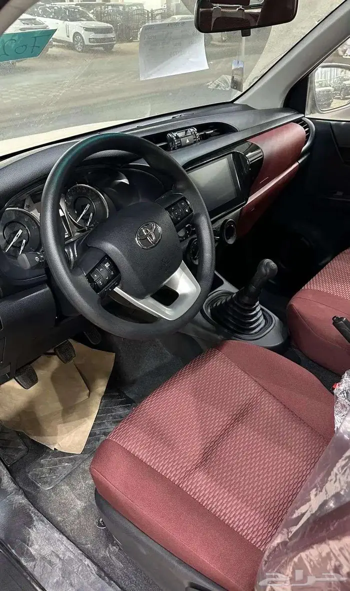 هايلوكس غمارتين GLX طيس بنزين 2025 9