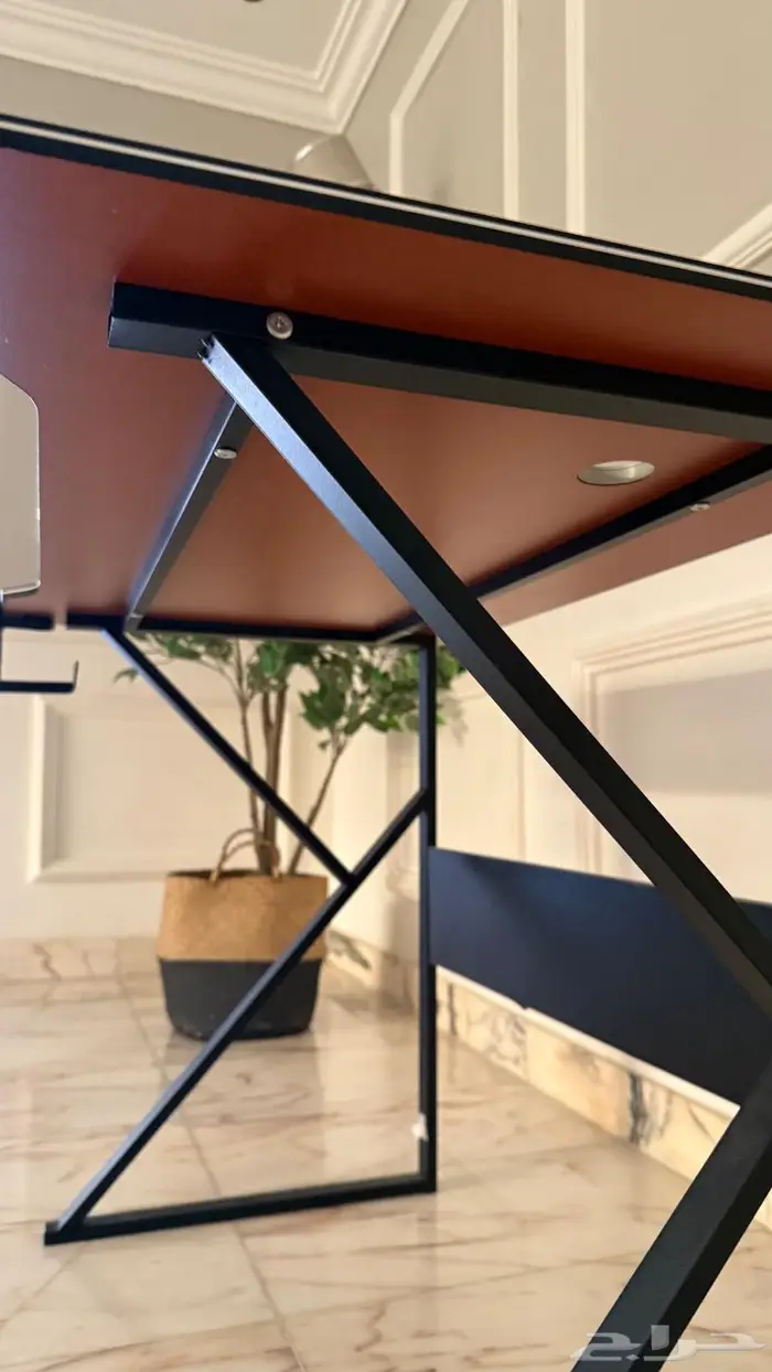 طاولة قيمنق 1