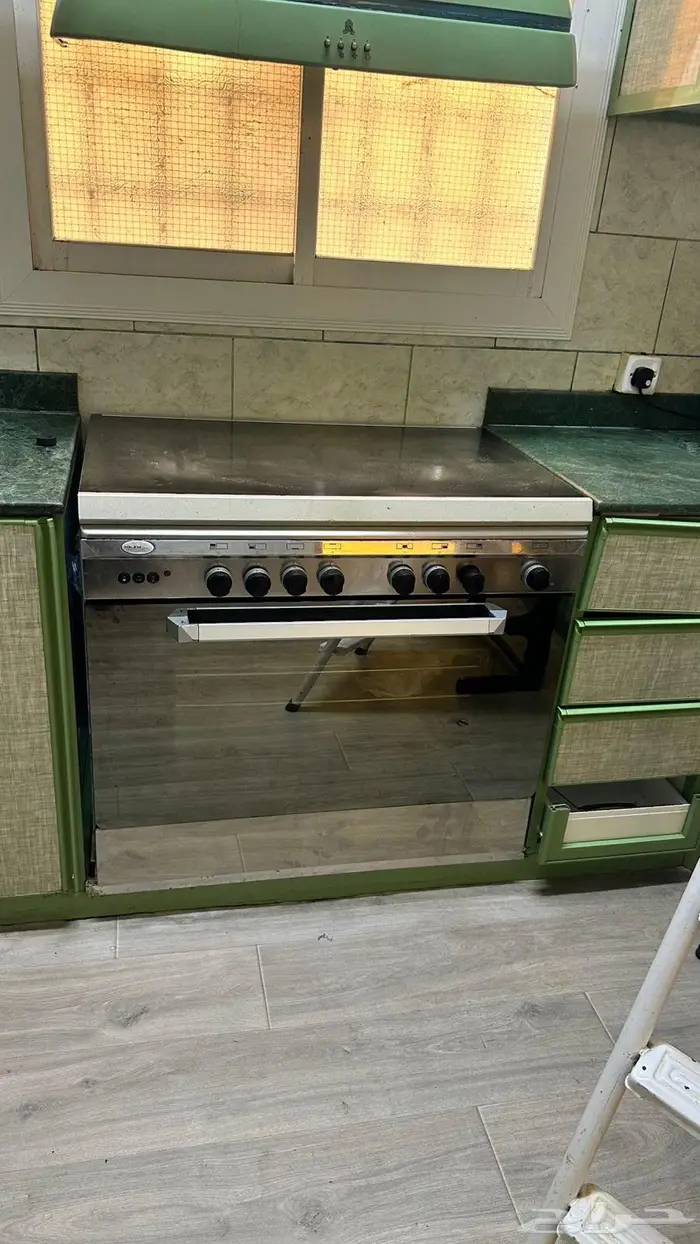 للبيع اثاث منزل شبه جديد 12