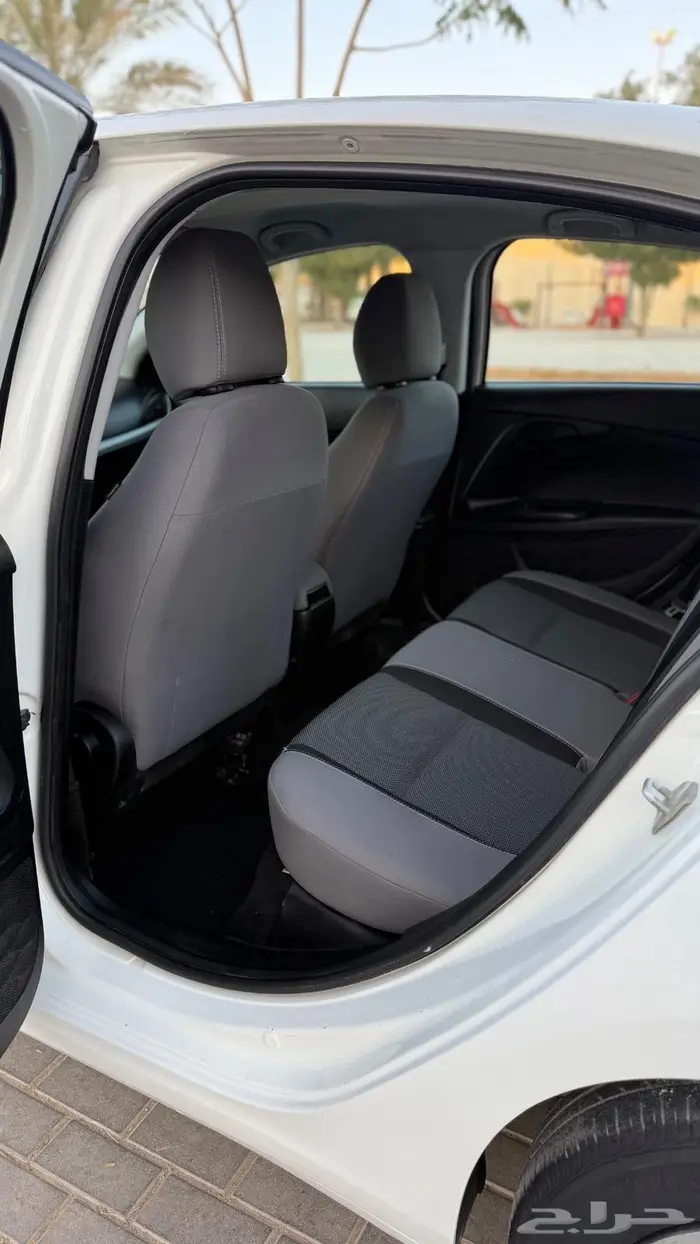 نيون للبيع نظفه 6