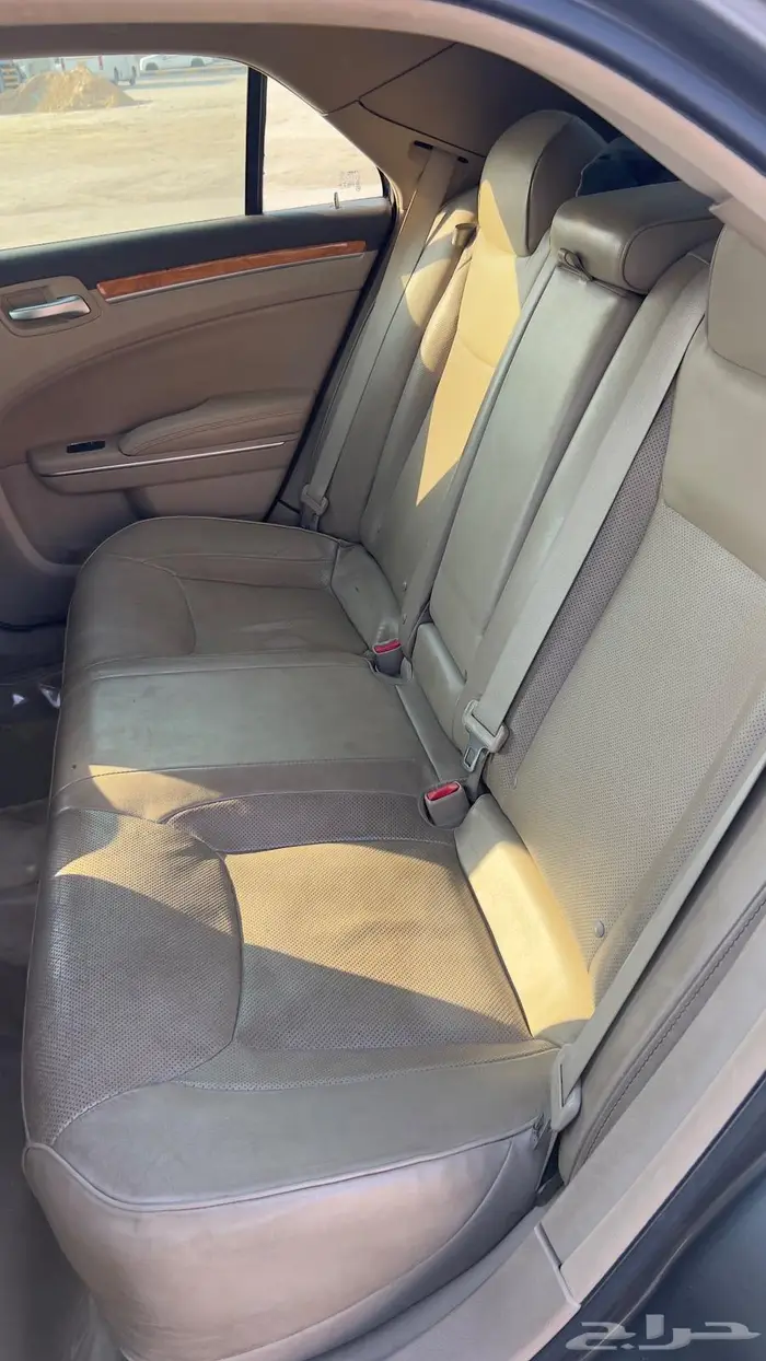 كرايسلر 2012 9