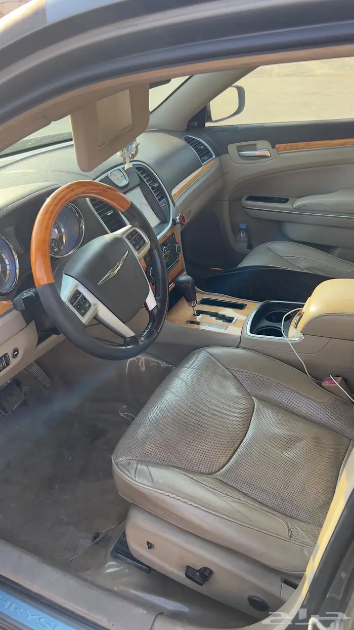 كرايسلر 2012 8