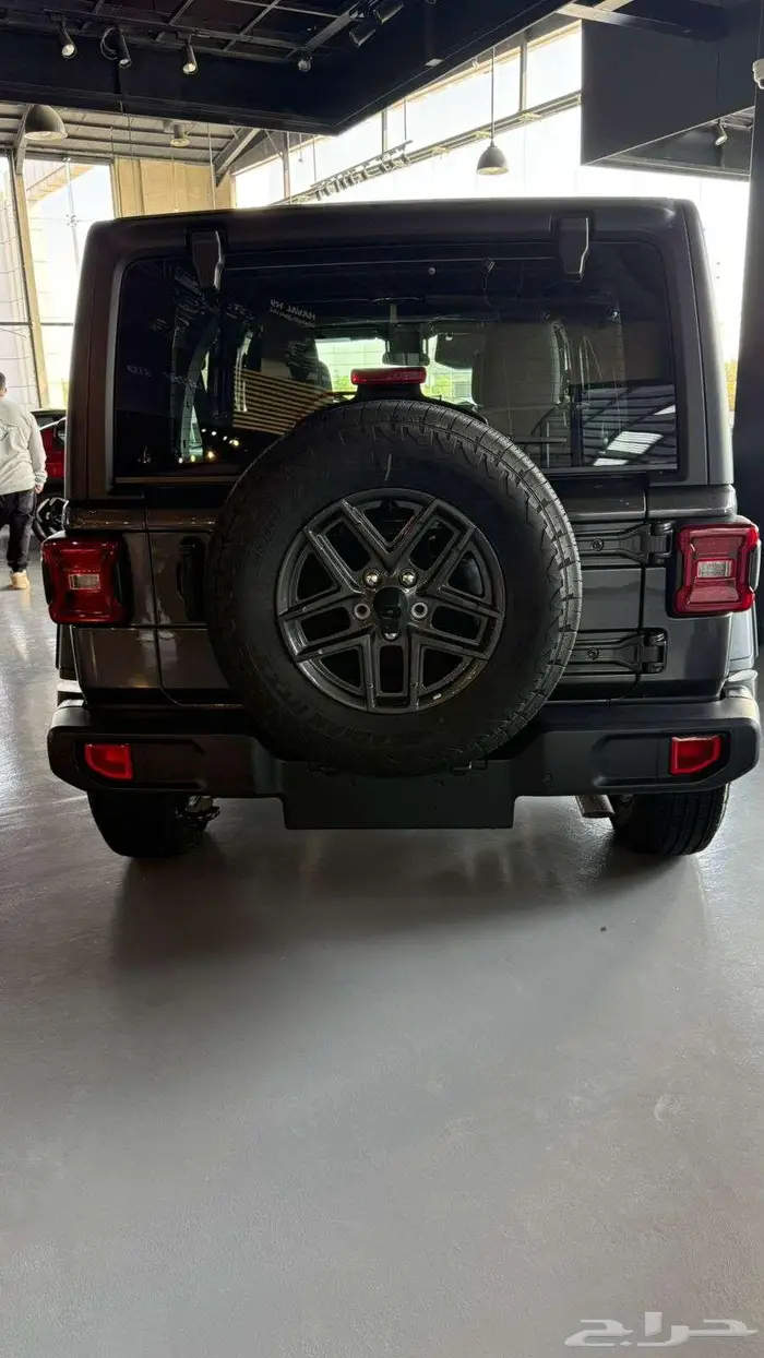 جيب رانجلر سبورت 2025 عرض خاص 3