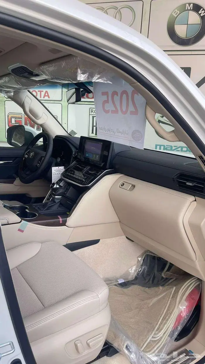 لاندكروزر GXR فل كامل وارد البريمي ابواب شفط 2025 9