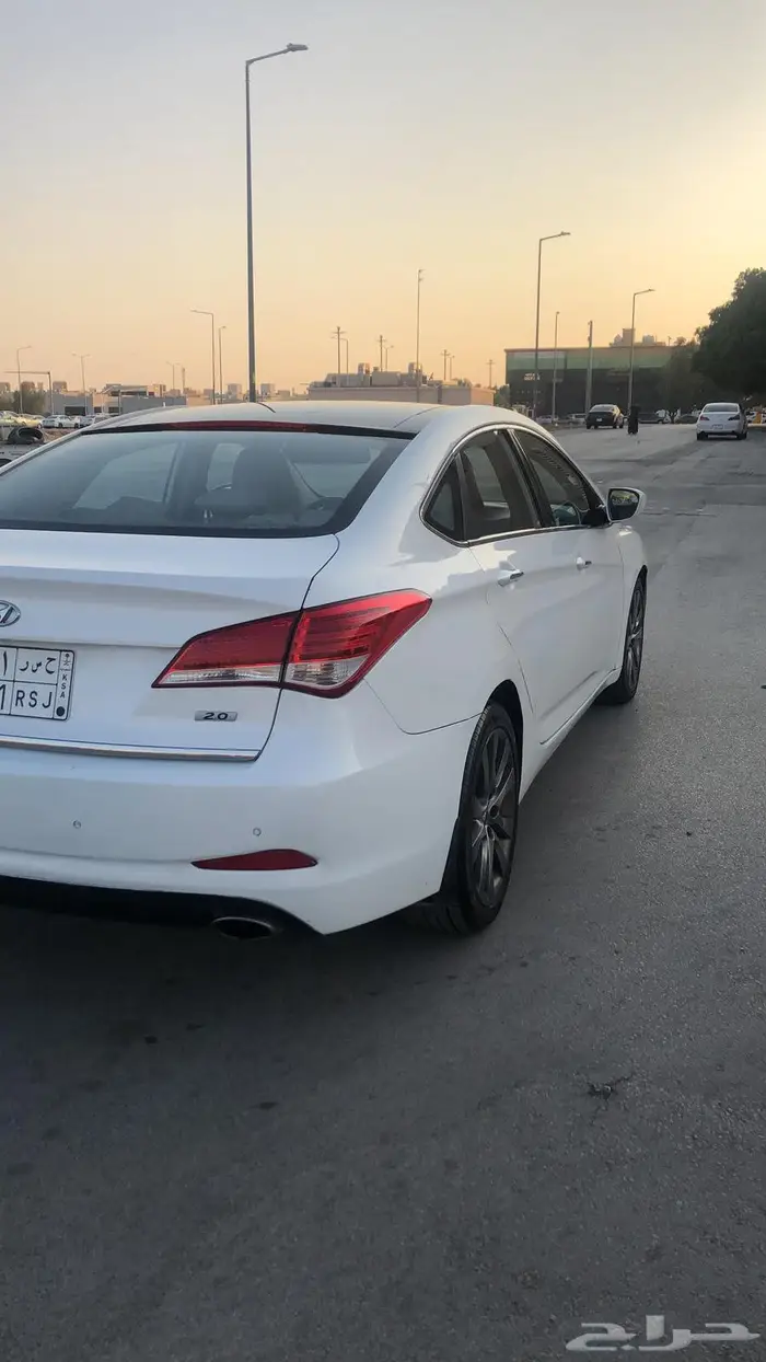 هونداي i40 موديل 2015 9