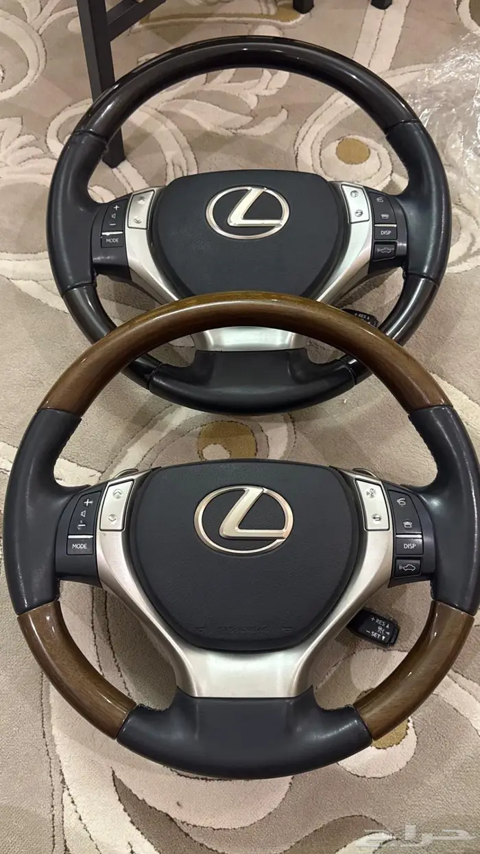 طارات لكزس نظيفه جدا Gs. Es 0