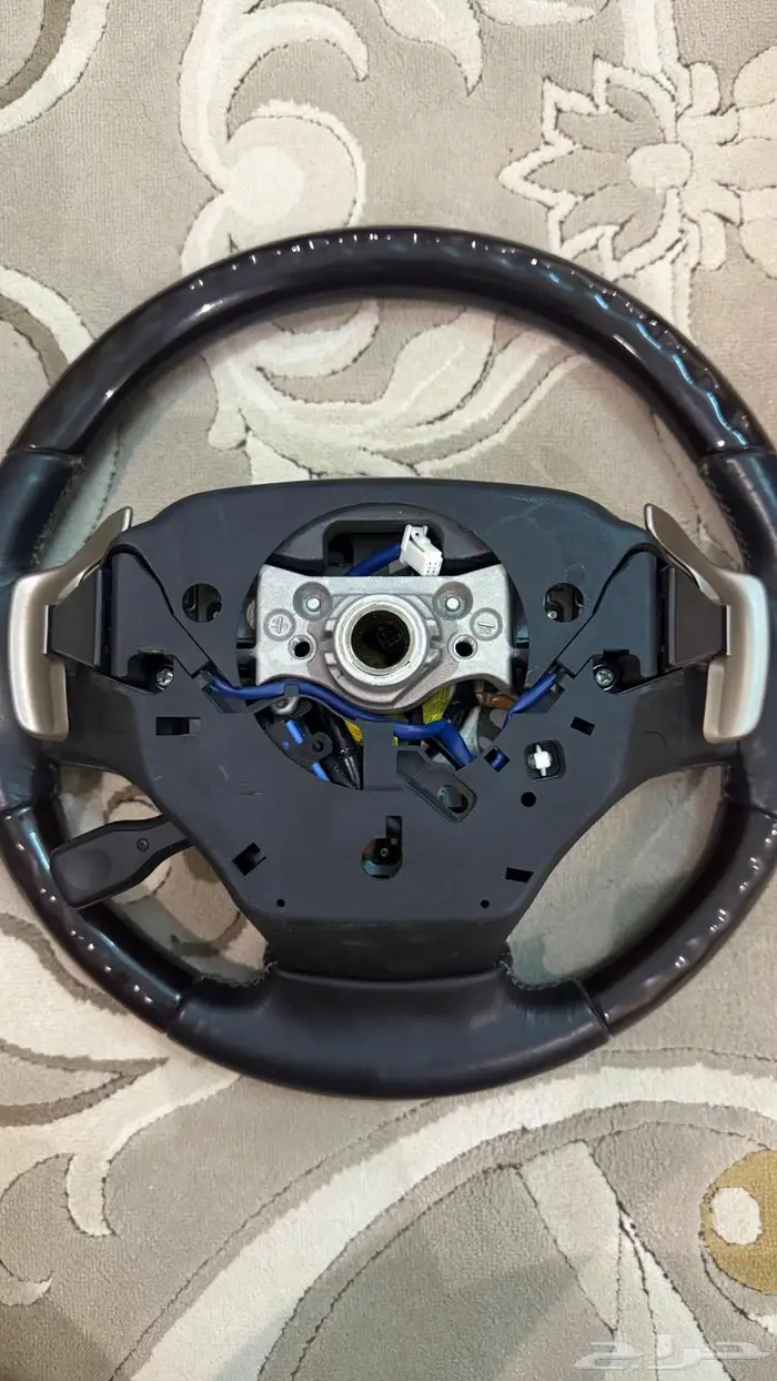 طارات لكزس نظيفه جدا Gs. Es 6