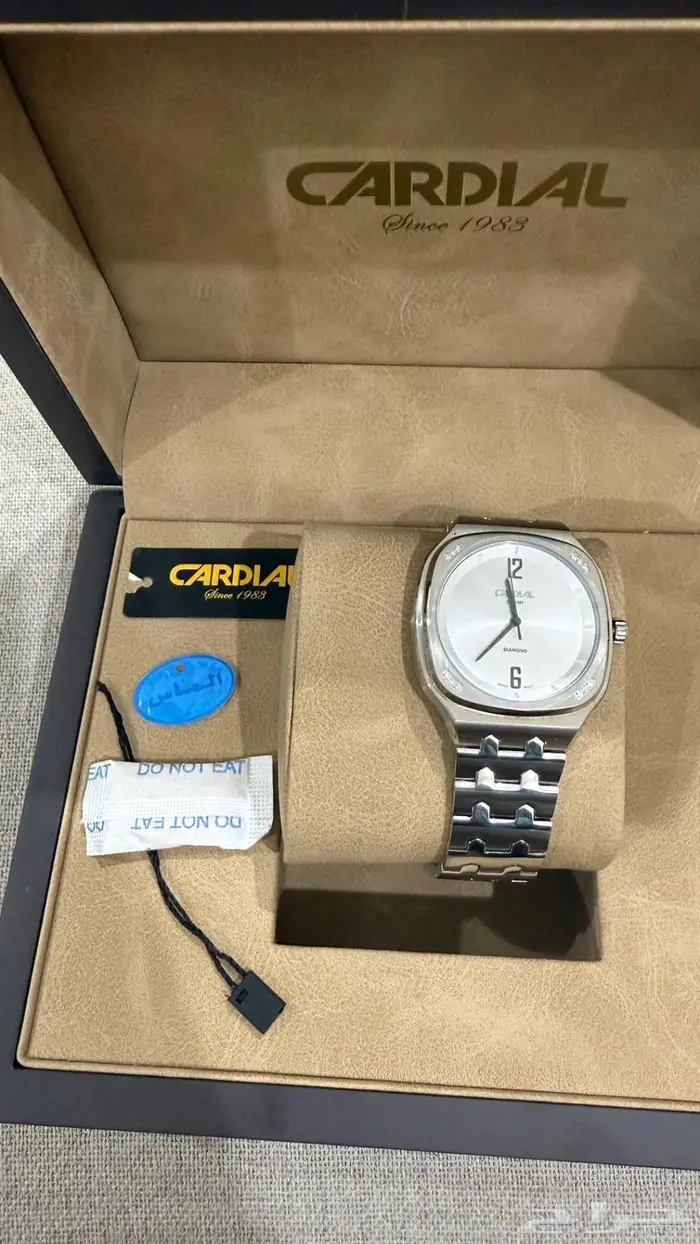 ساعة كريديال الماس لم تستخدم 3