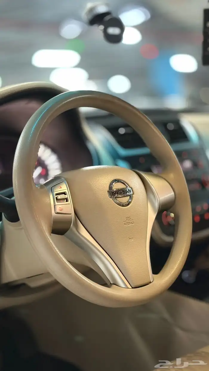 Nissan التيما 2017 قمة النظافة 22