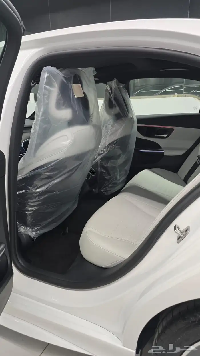 مرسيدس C200 موديل 2025 زيرو 22