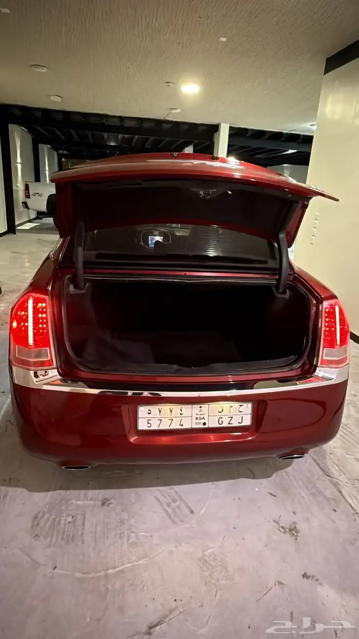 كرايسلر 2014 نظيف للبيع 5