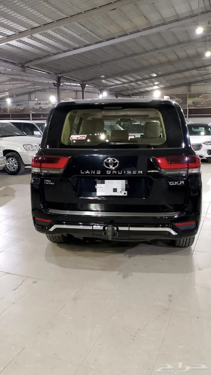 تويوتا لاندكروزر 5