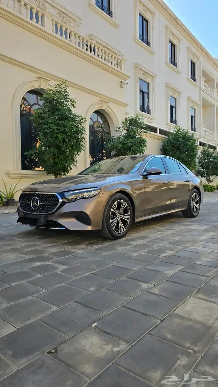 مرسيدس E200 موديل 2024 11