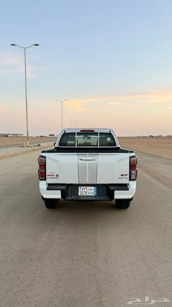 للبيع ايسوزو ديماكس GT موديل 2023 دبل ديزل 4