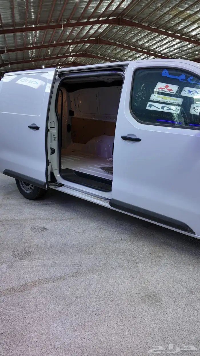 بيجو اكسبيرت 2025 بضاعه سقف عالي 3