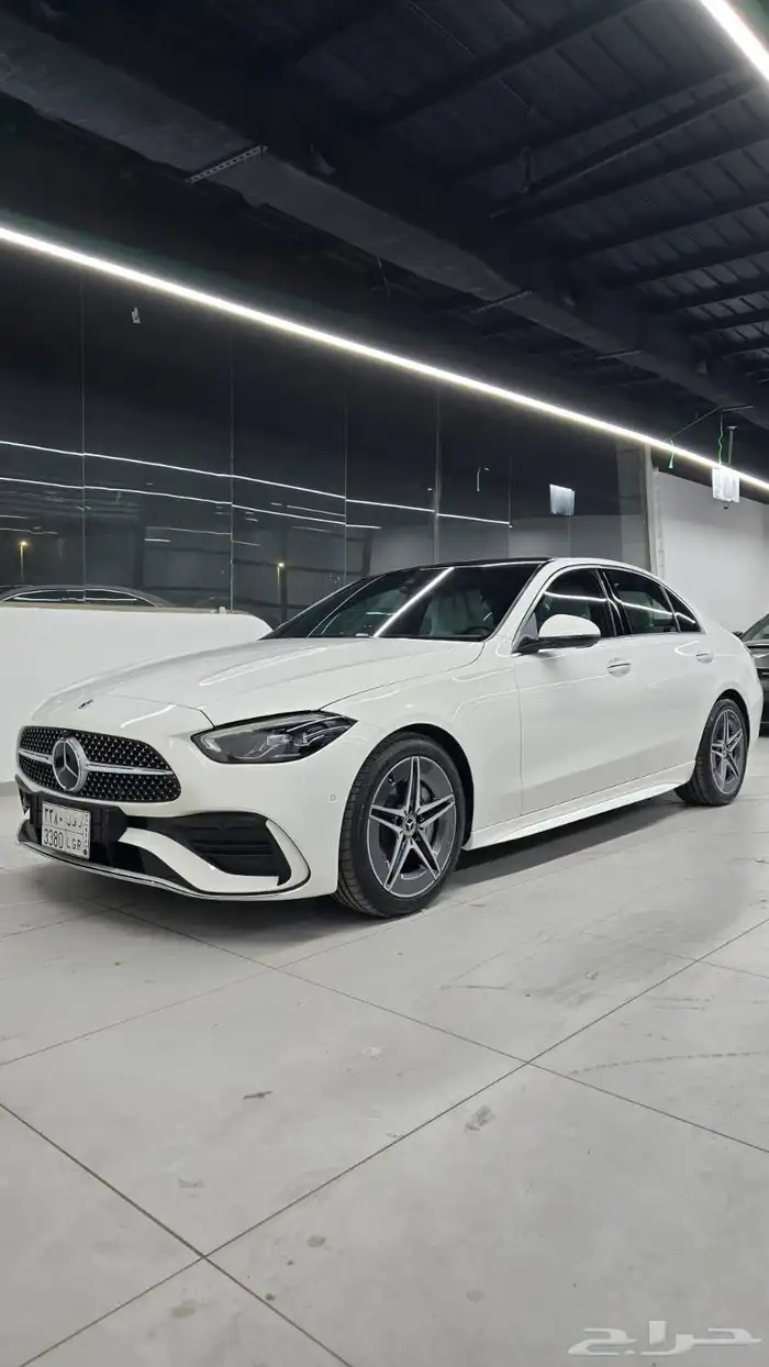 مرسيدس C200 موديل 2025 زيرو 27