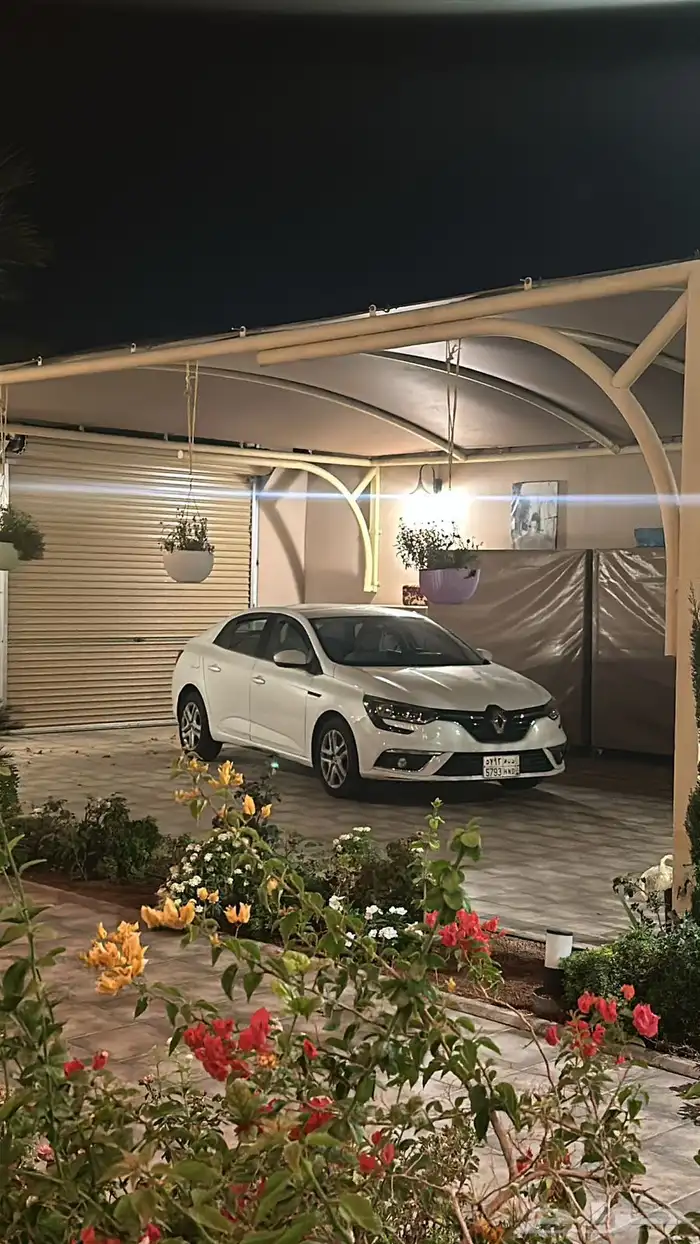 رينو ميقان 0