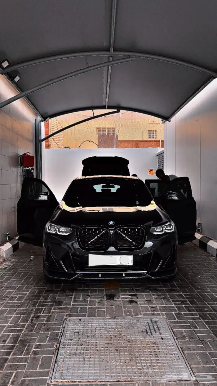 BMW x4 2023 - بي ام اكس4 2023 10