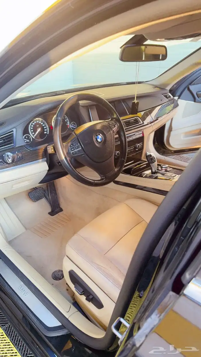 السلام عليكم ورحمة الله وبركاته 12