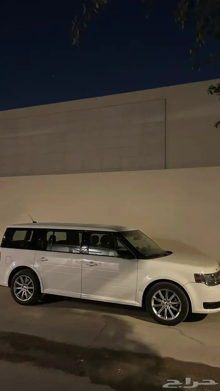 فورد فلكس 11