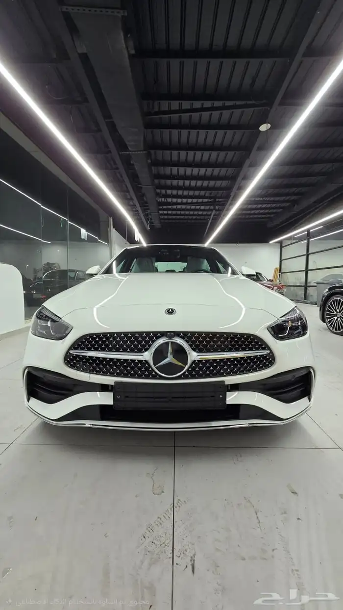 مرسيدس C200 موديل 2025 زيرو 4