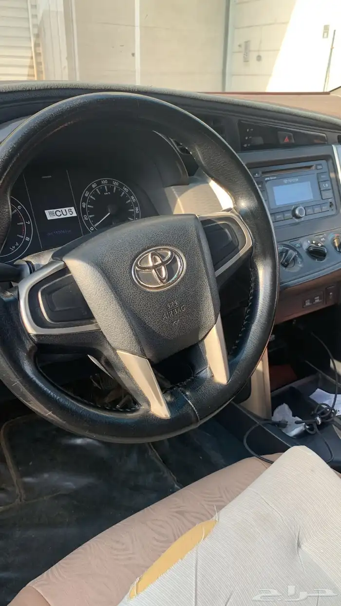 انوفا تايوتا للبيع نظيف موديل 2017 5