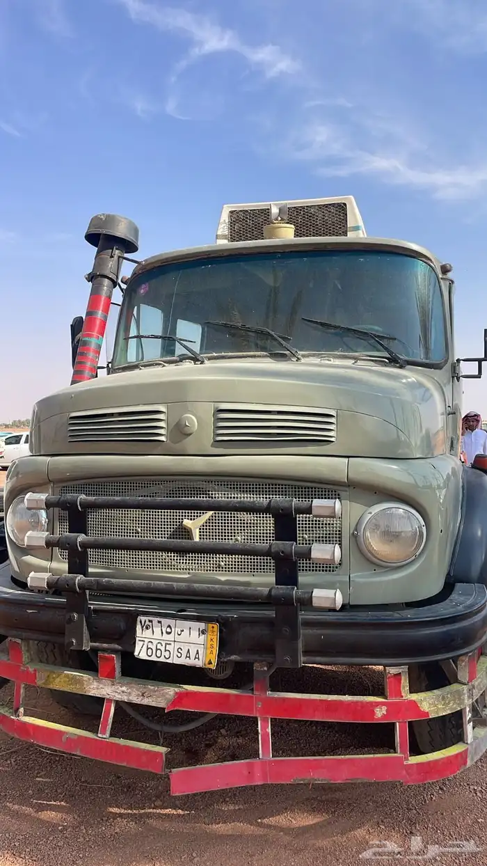 مرسيدس سوبر المديل 83 الحجم 28 0