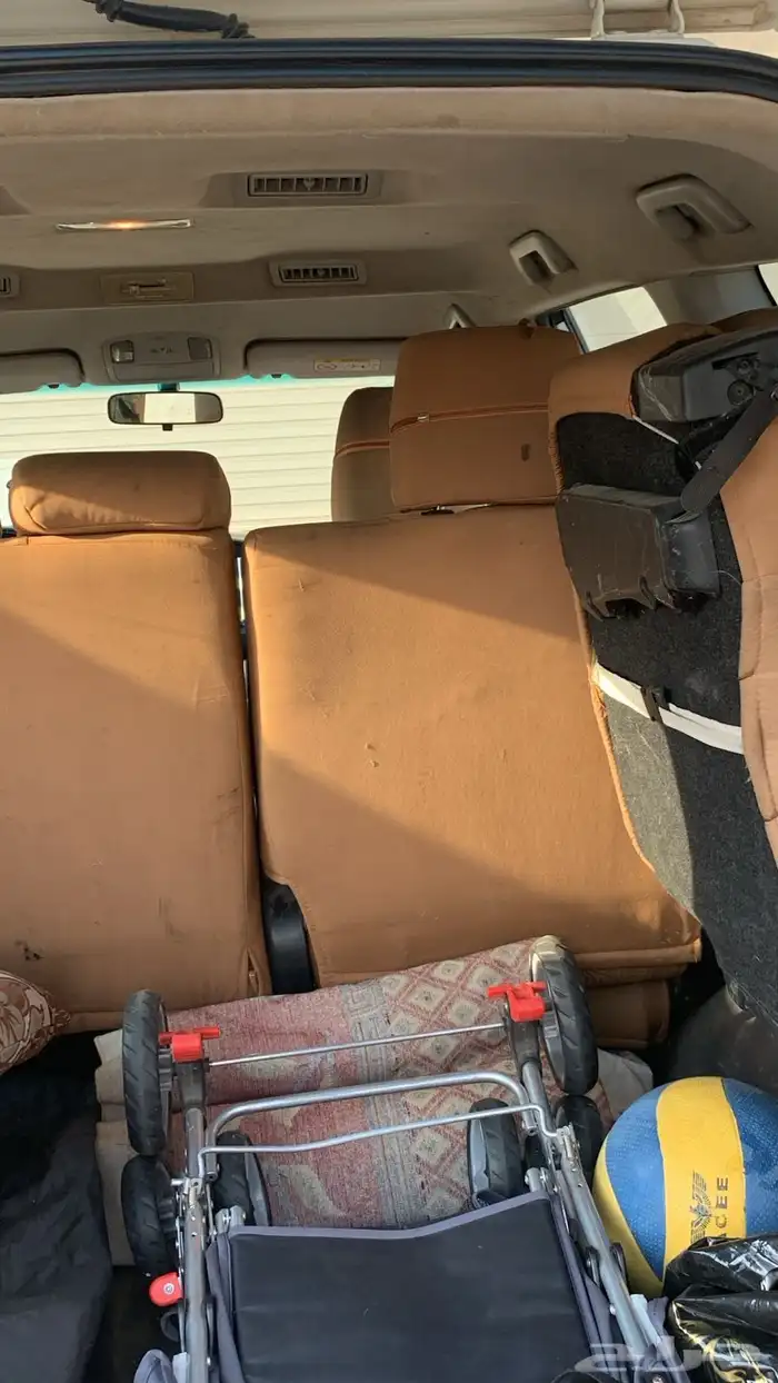 انوفا تايوتا للبيع نظيف موديل 2017 3