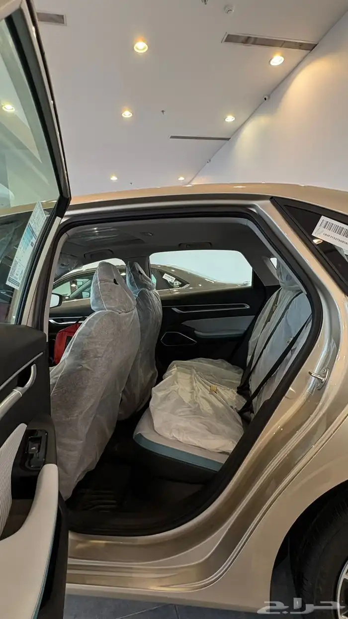 جيلي ايمجراند 2025 فل بسعر حصري 4