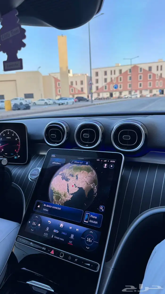 مرسيدس C300 موديل 2024 شبه وكالة 7000 كلم 9