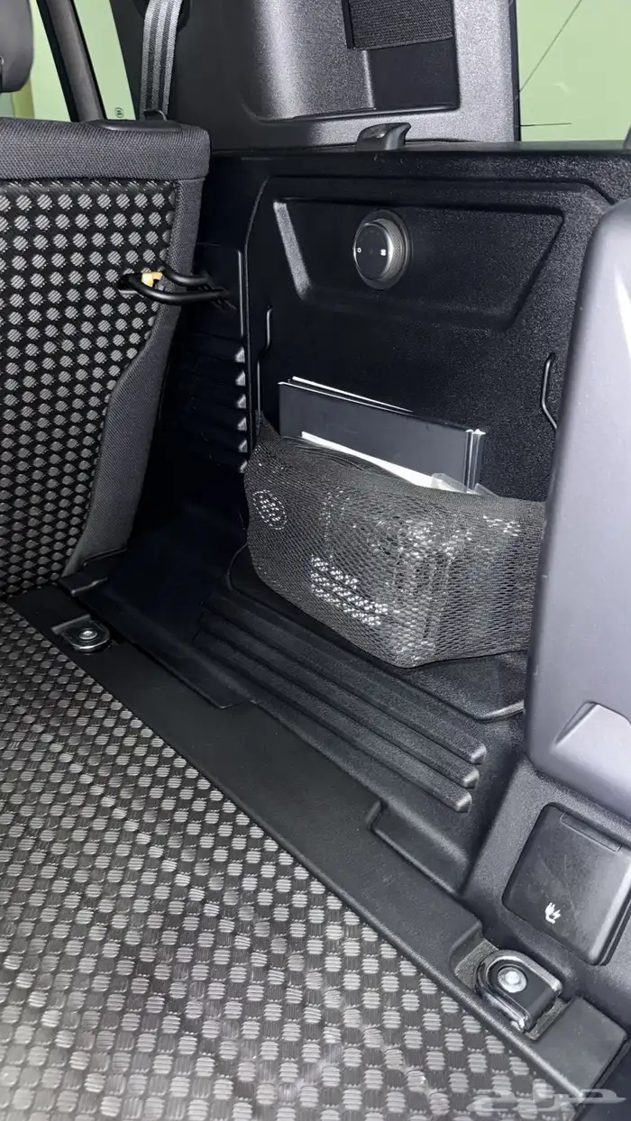 لاند روفر ديفندر x110 موديل 2022 الفردان 16