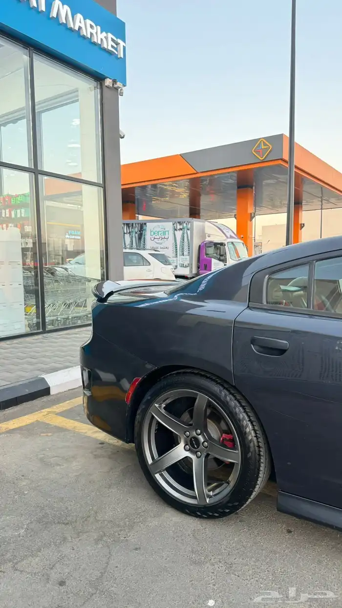 دوج تشارجر 2016 للبيع 7