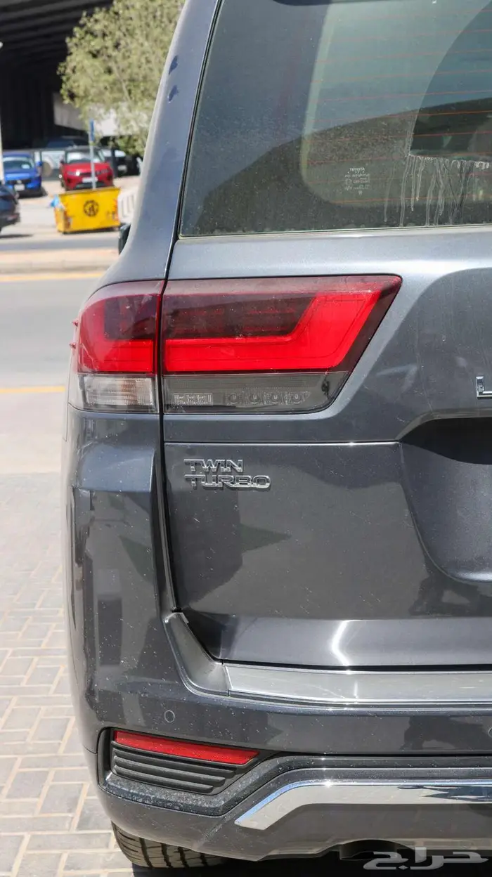 لاندكروزر GXR L4 موديل 2025 بنزين كاش واقساط باقل الاسعار 15
