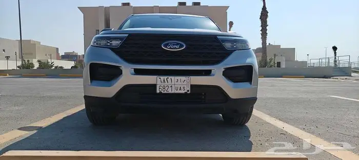 فورد إكسبلورر 2023 V6   مواصفات أمان وراحة عالية جدا 4