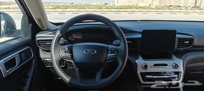 فورد إكسبلورر 2023 V6   مواصفات أمان وراحة عالية جدا 13