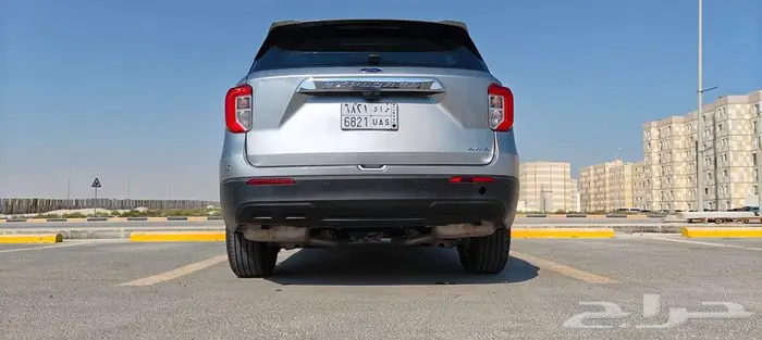 فورد إكسبلورر 2023 مخزن فئة Base محرك 3.3L V6 دفع رباعي AWD 11