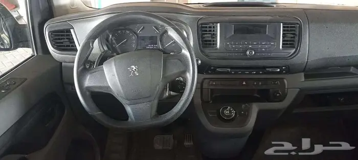 بيجو اكسبيرت موديل 2023 لدى معرض الموتر العريق للسيارات 6