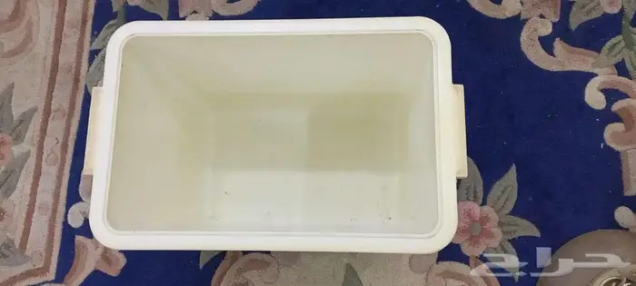 للبيع اثاث متنوع دولاب طاولات مكيف 3