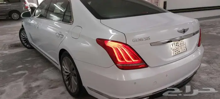 جينسيس G90 2017 رويال V6 نظيفة وكالة 15