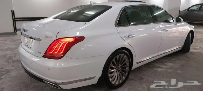 جينسيس G90 2017 رويال V6 نظيفة وكالة 17
