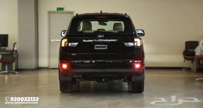 شريكك على الطريق فورد إيفرست 2025 XLS 2