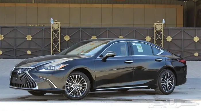 لكزس - ES 250 - لاكجيري - نص فل - خليجي -2025 3