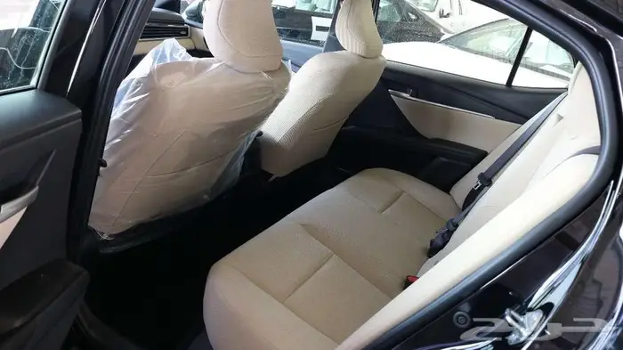 تويوتا كامري اي 2025 استاندر اسود عرض خاص 15