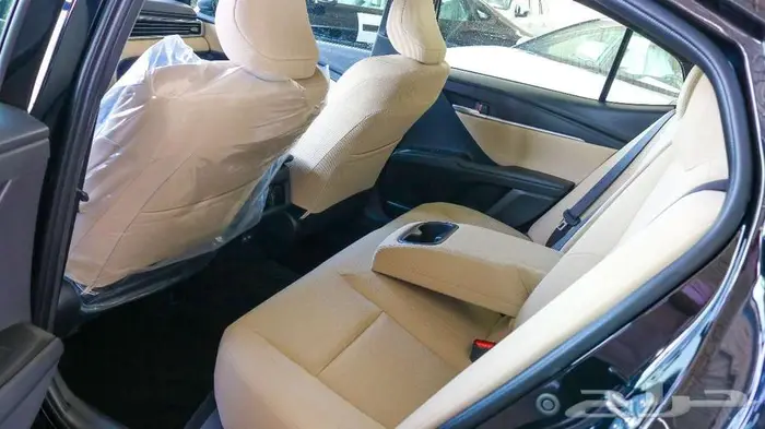 تويوتا كامري اي 2025 استاندر اسود عرض خاص 16