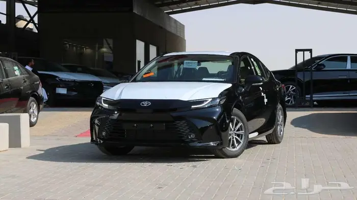 تويوتا كامري 2025 كاش وتقسيط 3