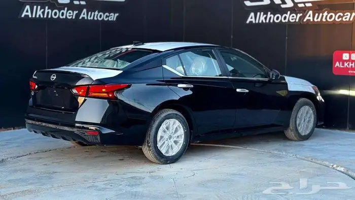 نيسان التيما استاندر 2025 عرض اقل لدى شركة الخضر للسيارات 2