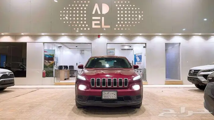 جيب شيروكي سبورت 2016 0