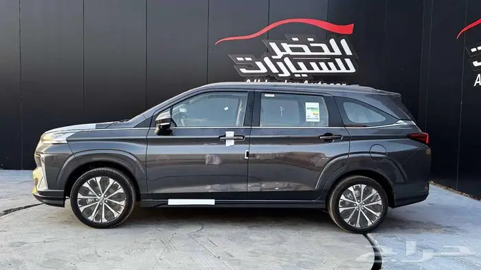 تويوتا فيلوز 2025 GLS 2